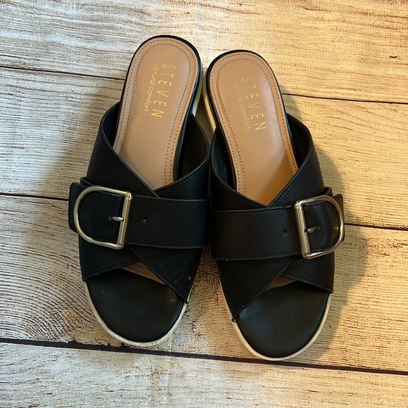 Like new Steven by Steve Madden slides - Picture 2 of 5